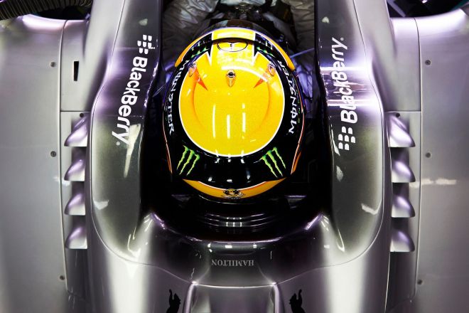 884502_445035062244494_331335931_o