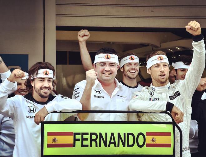 12145413_144033242618275_1127106149_n