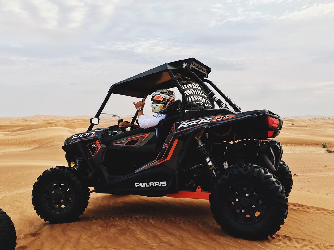 12224545_534647553371272_96525093_n